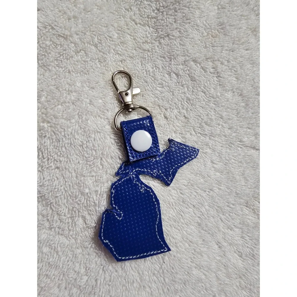 Michigan Keychain State Pride Souvenir Gift Bag‎ Charm Blue Novelty Keyring